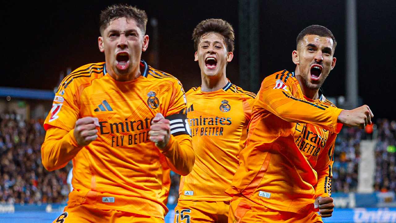 জয়ে বার্সার সঙ্গে ব্যবধান কমাল রিয়াল